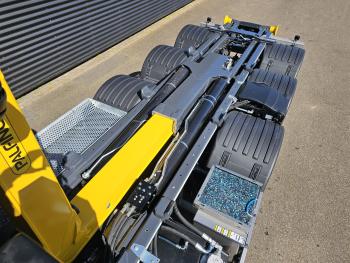 G460 8x4*4 XT / PALFINGER EPSILON Q200 KRAAN + HAAKARM